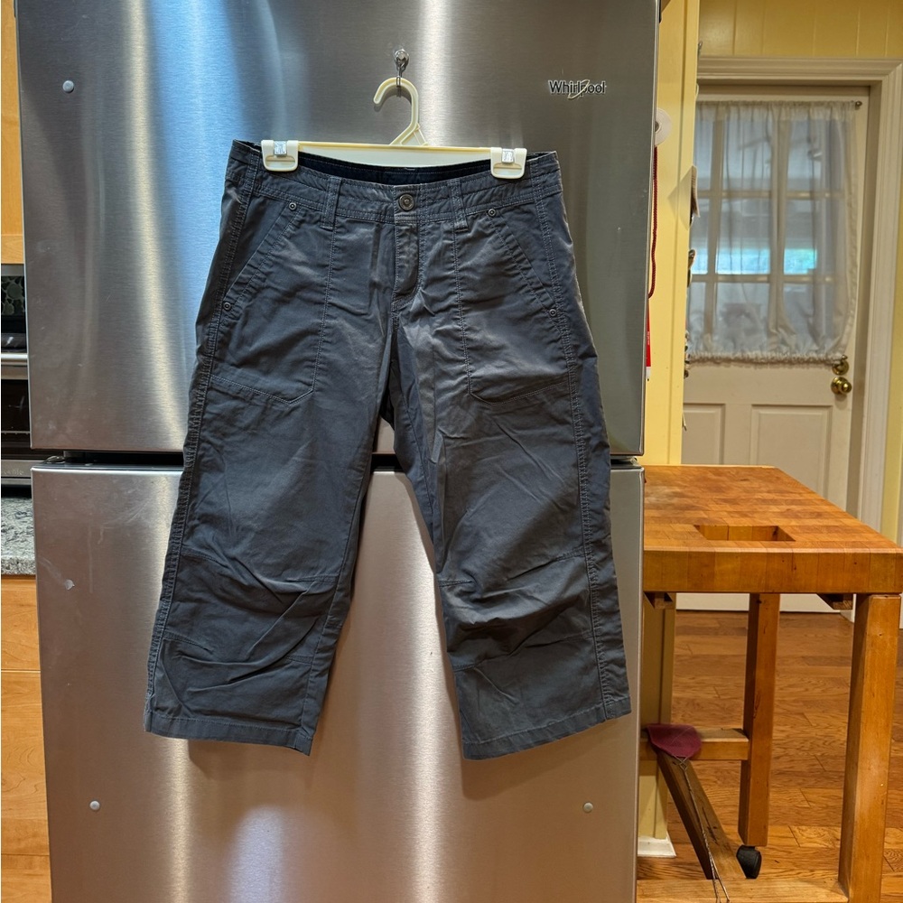 Kuhl Floral Pocket Capri’s women’s size 4